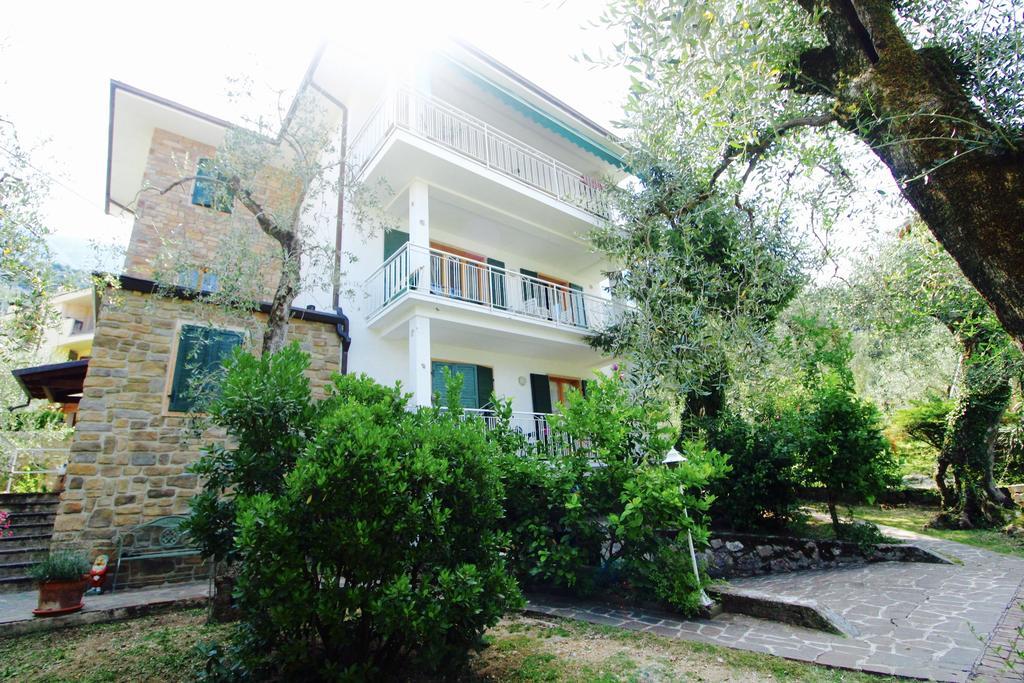 3 Rooms Apartment Whit Balcony And Lake Wiew Malcesine Ngoại thất bức ảnh